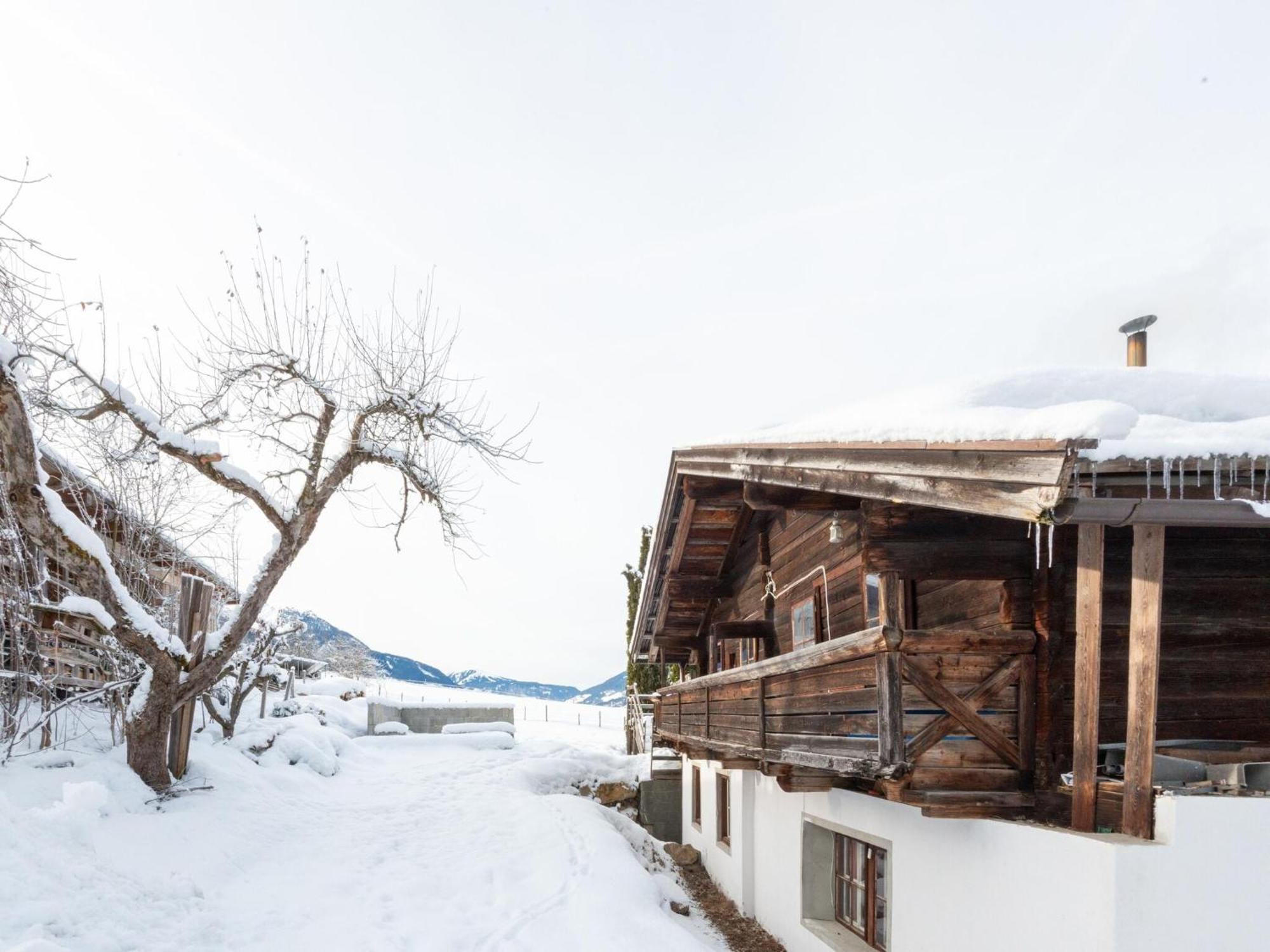 Rustic Farmhouse With Sauna In Bramberg Villa Neukirchen am Großvenediger Екстериор снимка